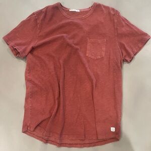 Men's Red Rust Pocket T-Shirt